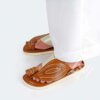حذاء عربي بتصميم أنيق